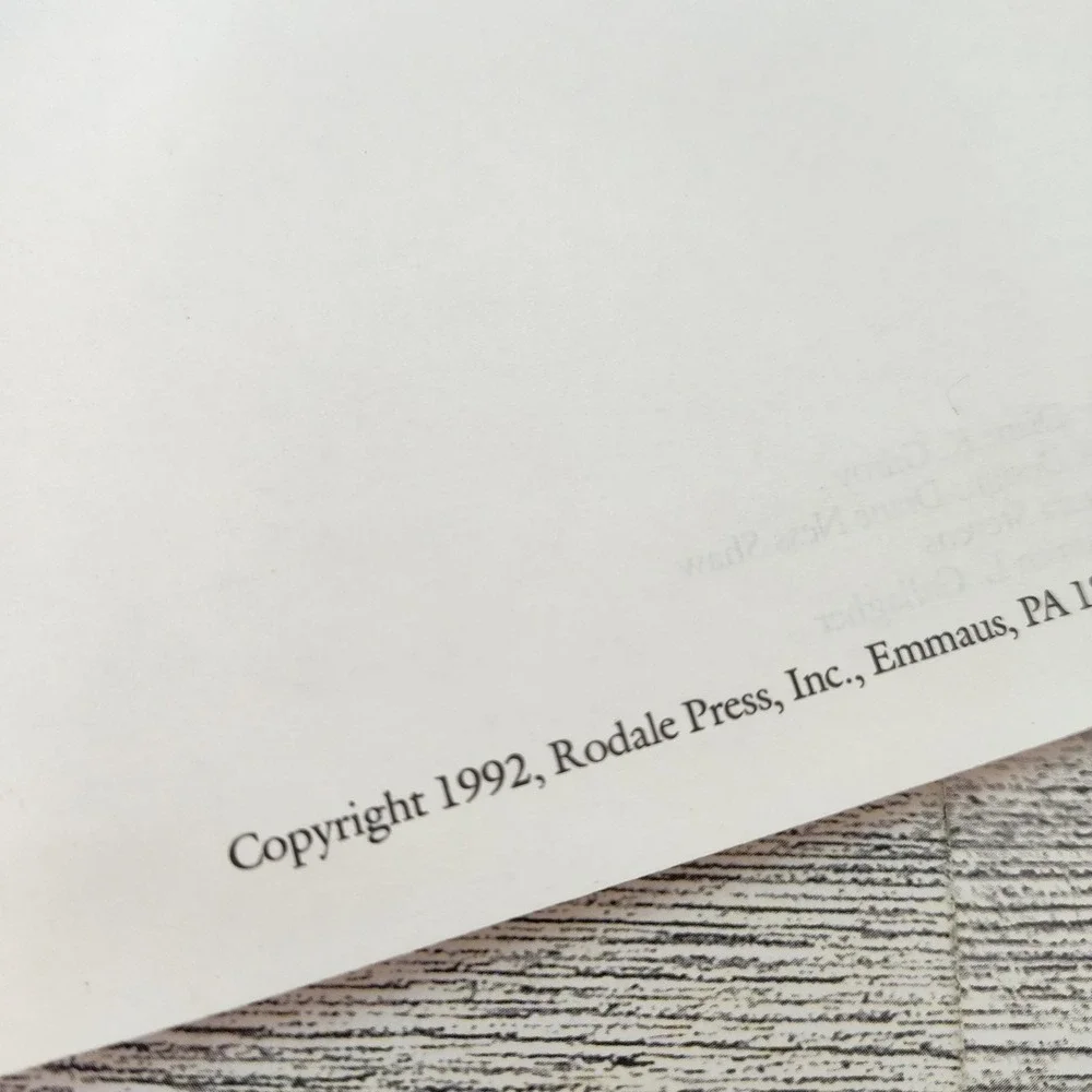 Celebration Cookbook‎ Booklet 50 Old Fashioned Holiday Dessert Recipes 1992